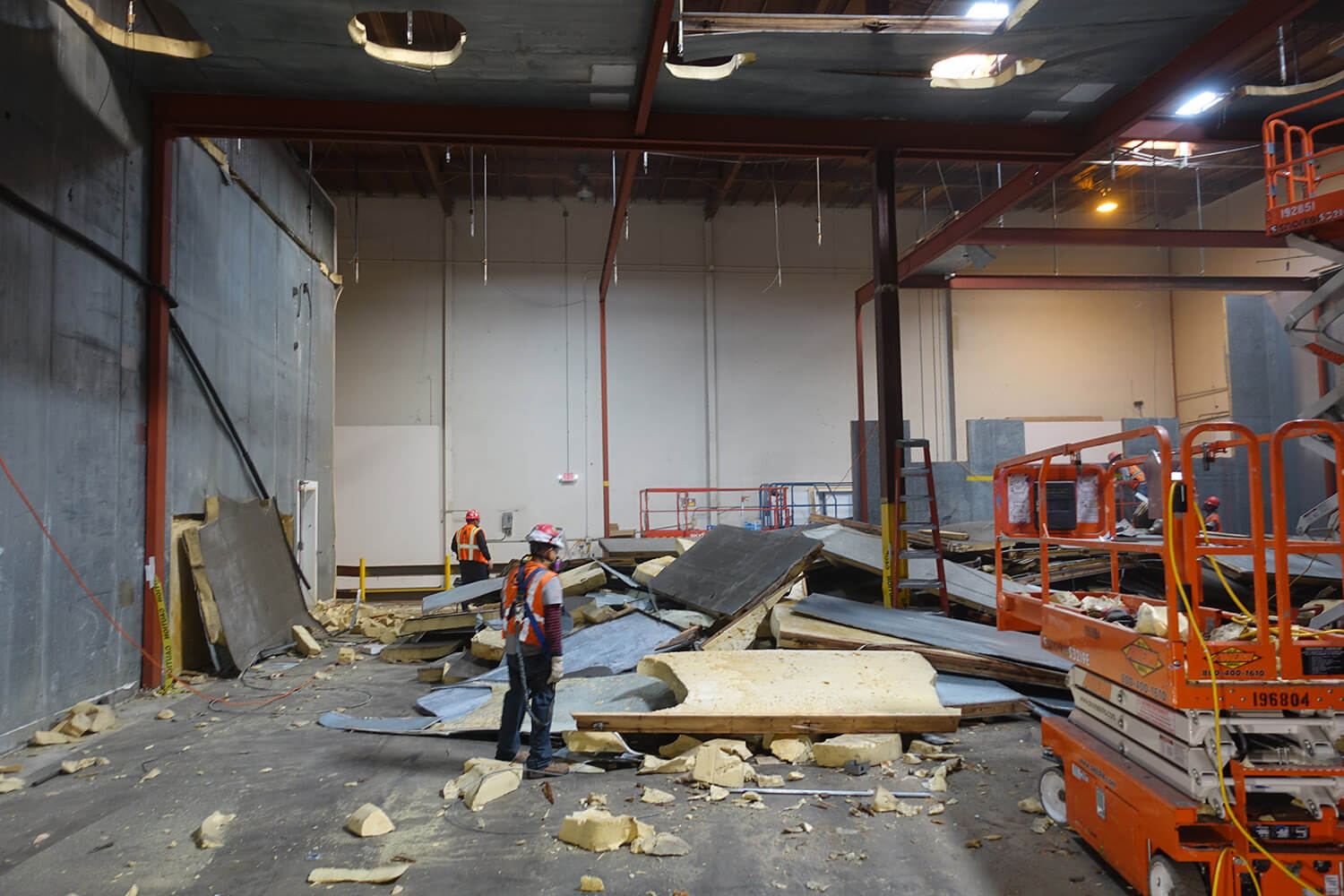 Quality Environmental Inc. performs demolition at Little Cesar's Cold Storage Warehouse Image 1