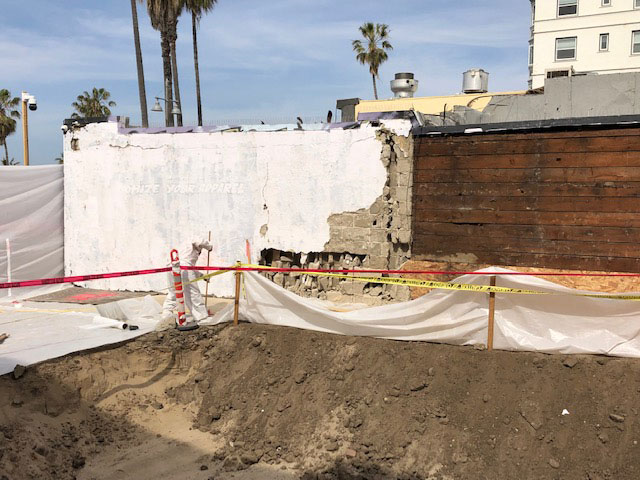Quality Environmental Inc. provides lead abatement and stabilization services in Venice Beach Image 2